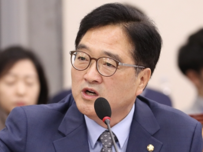 우원식8