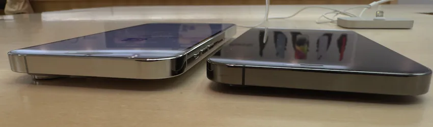 아이폰 14 프로 카툭튀