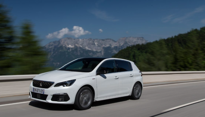 푸조 308 중고차 가격 시세표 유지비