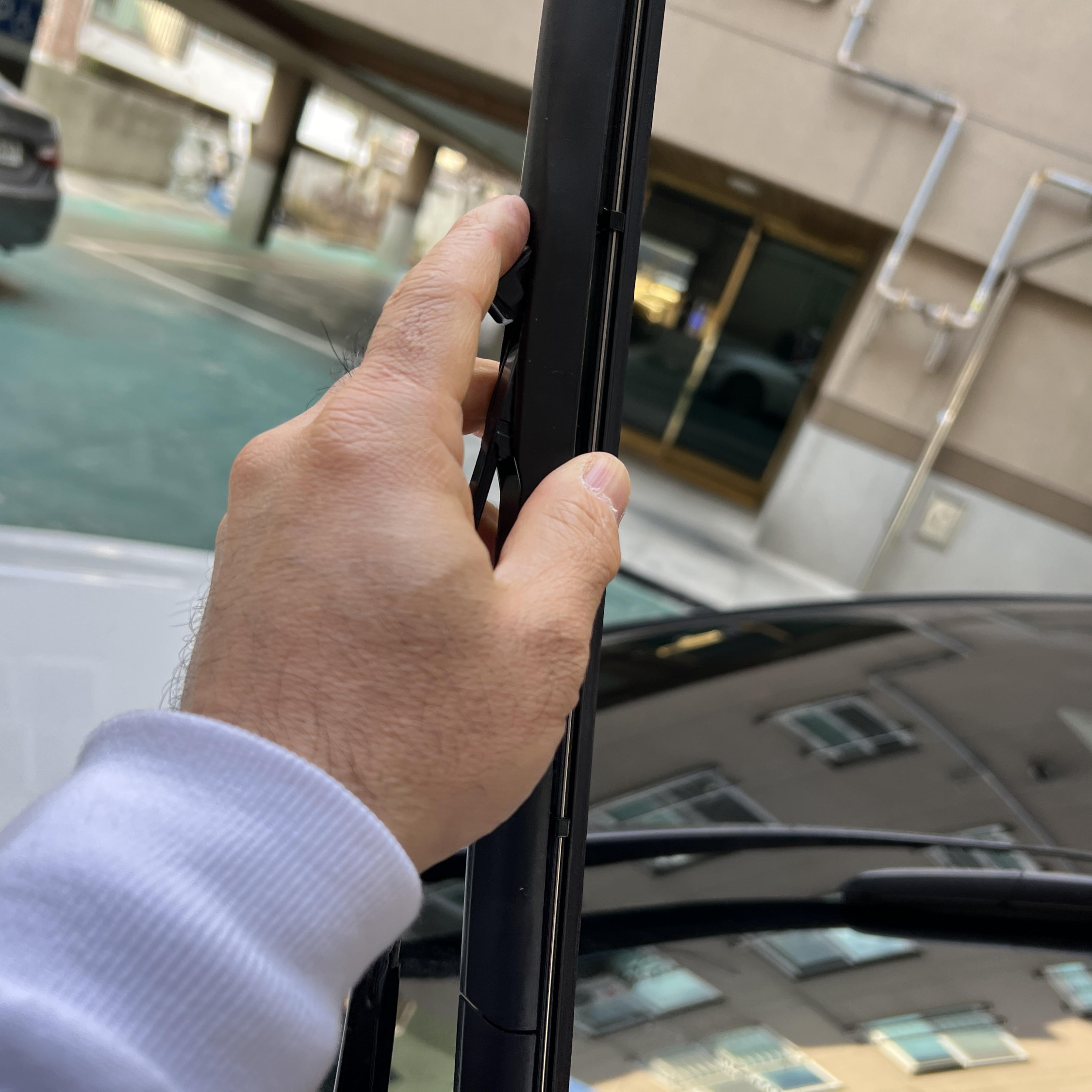 아반떼 CN7 와이퍼 셀프 교체 방법