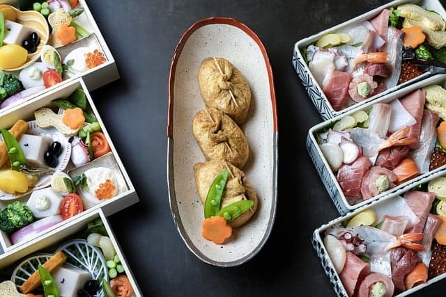 일본의 벚꽃 초밥(Sakura Sushi): 봄의 향기를 담은 계절 초밥