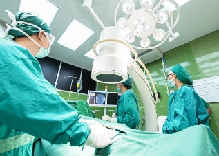 노인 무릎인공관절 수술 지원사업