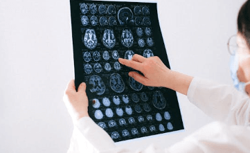 고혈압 낮추는 방법 및 증상