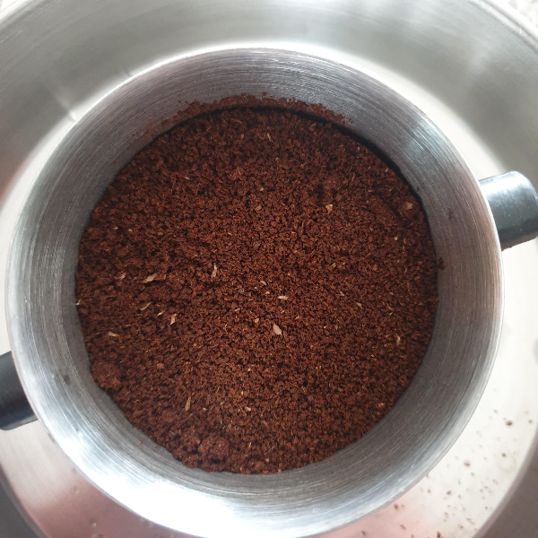 카페 쓰어다 만들기: 베트남 핀을 이용한 커피 추출 레시피 두 번째_원두 20g