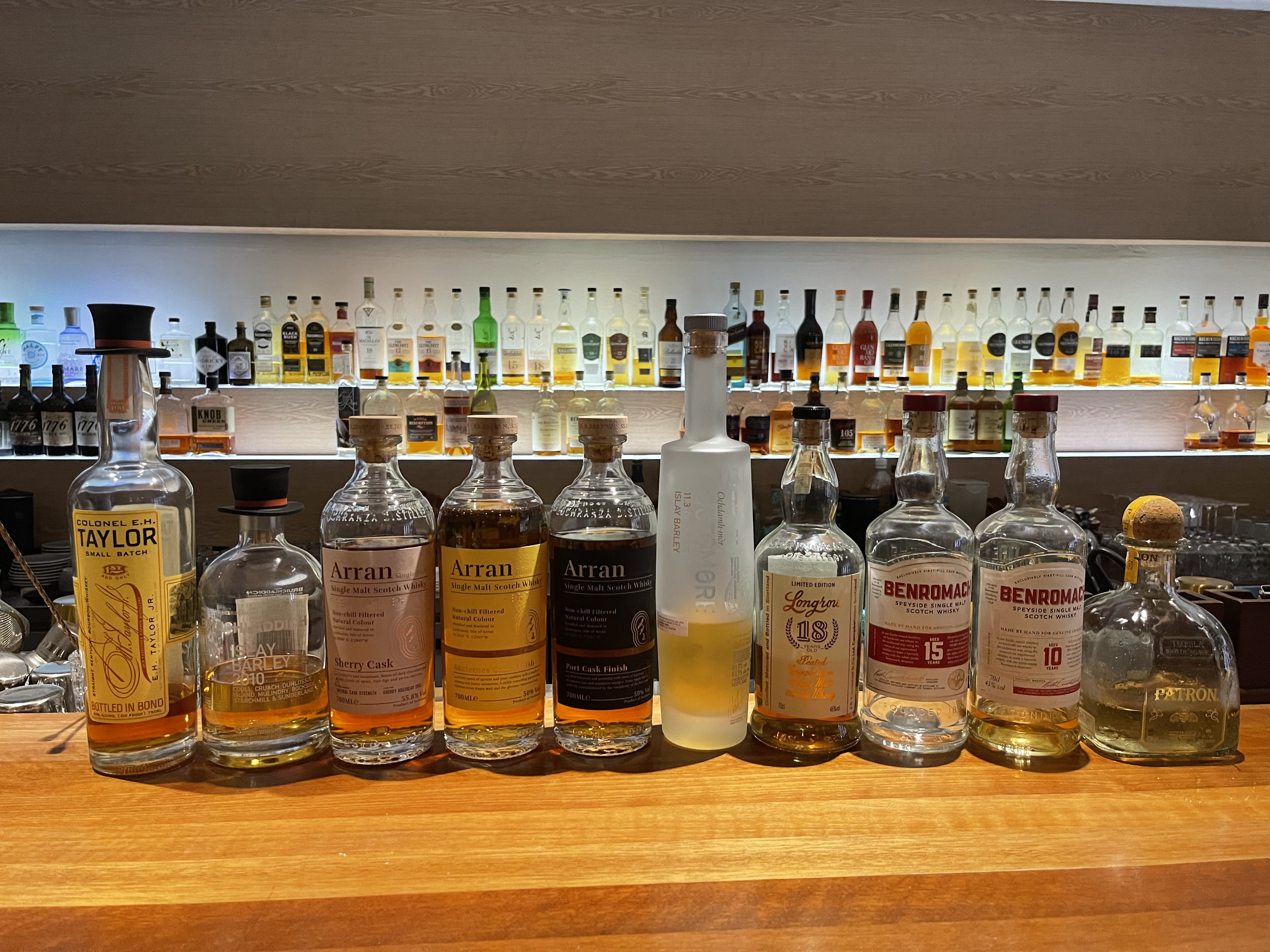 바 체이서 2024년 방문 때 마신 위스키와 데킬라