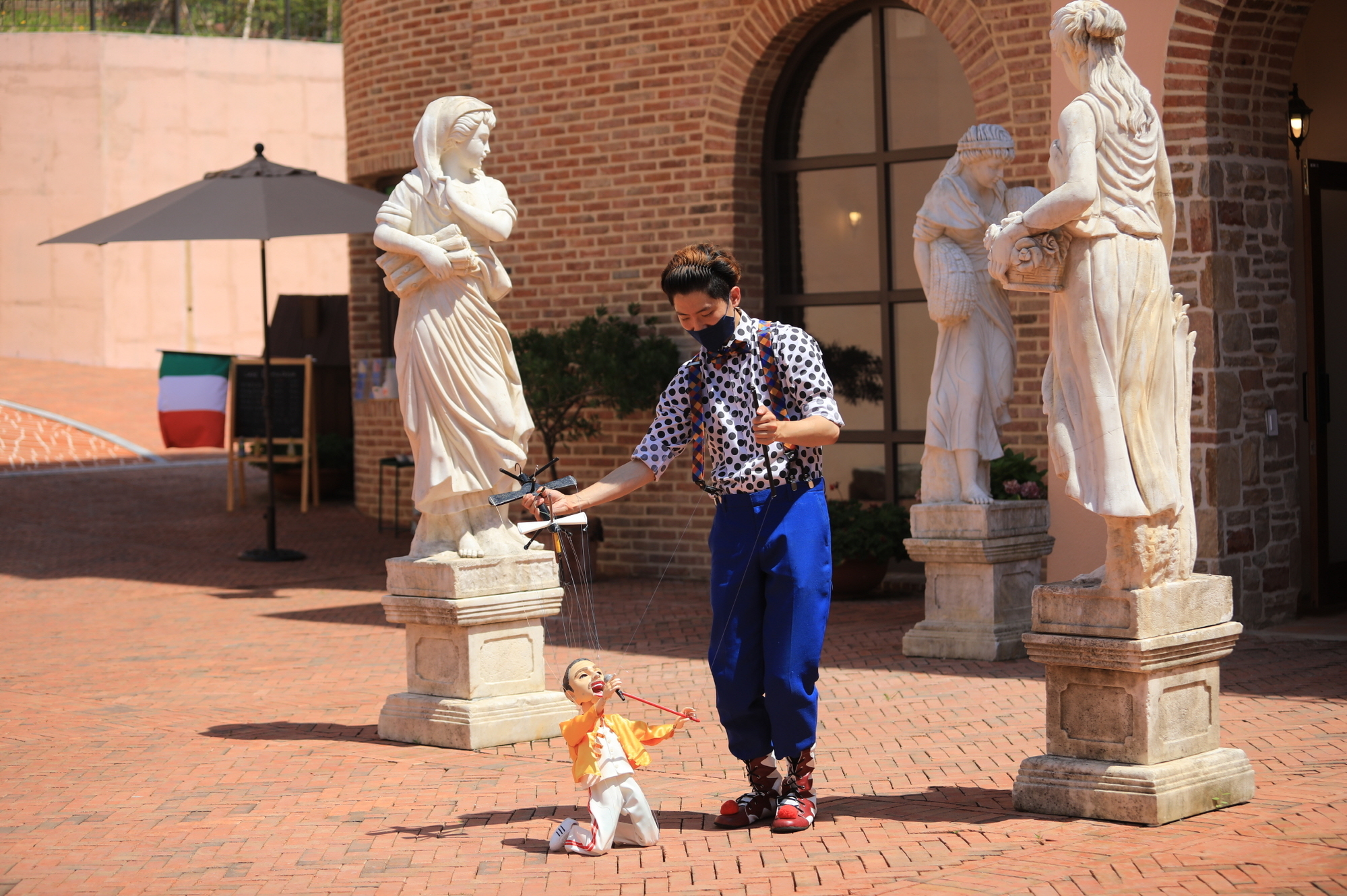 쁘띠프랑스와 이탈리아마을 베니스가면 축제 여행