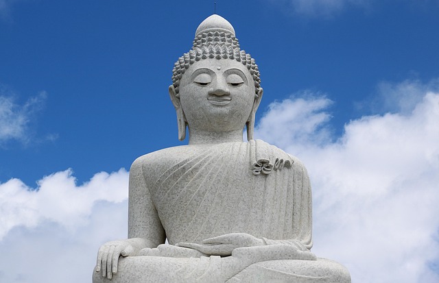 돌 부처 사진
