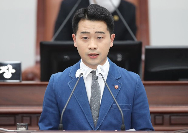 강경흠 도의원 프로필 나이 고향 학력 