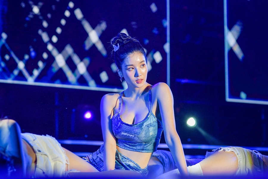 워터밤 여신 권은비 2