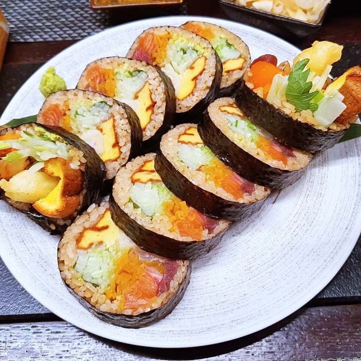 토요일은 밥이좋아 시흥 배곧 제철 생선 초밥 맛집 적초 섞은 붉은 밥 샤리 스시 고등어초밥 오마카세 현지인 추천 토밥 좋아 방송정보