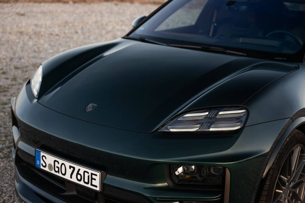 2024 포르쉐 마칸 EV