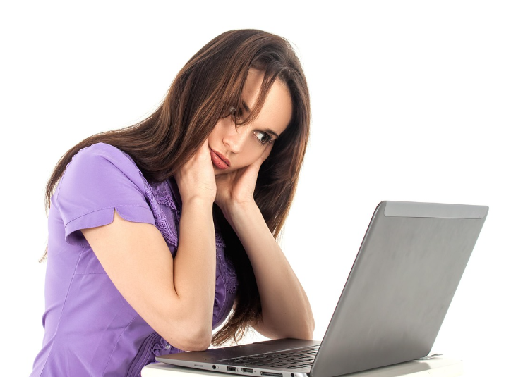 디지털 피로의 실제 증상들