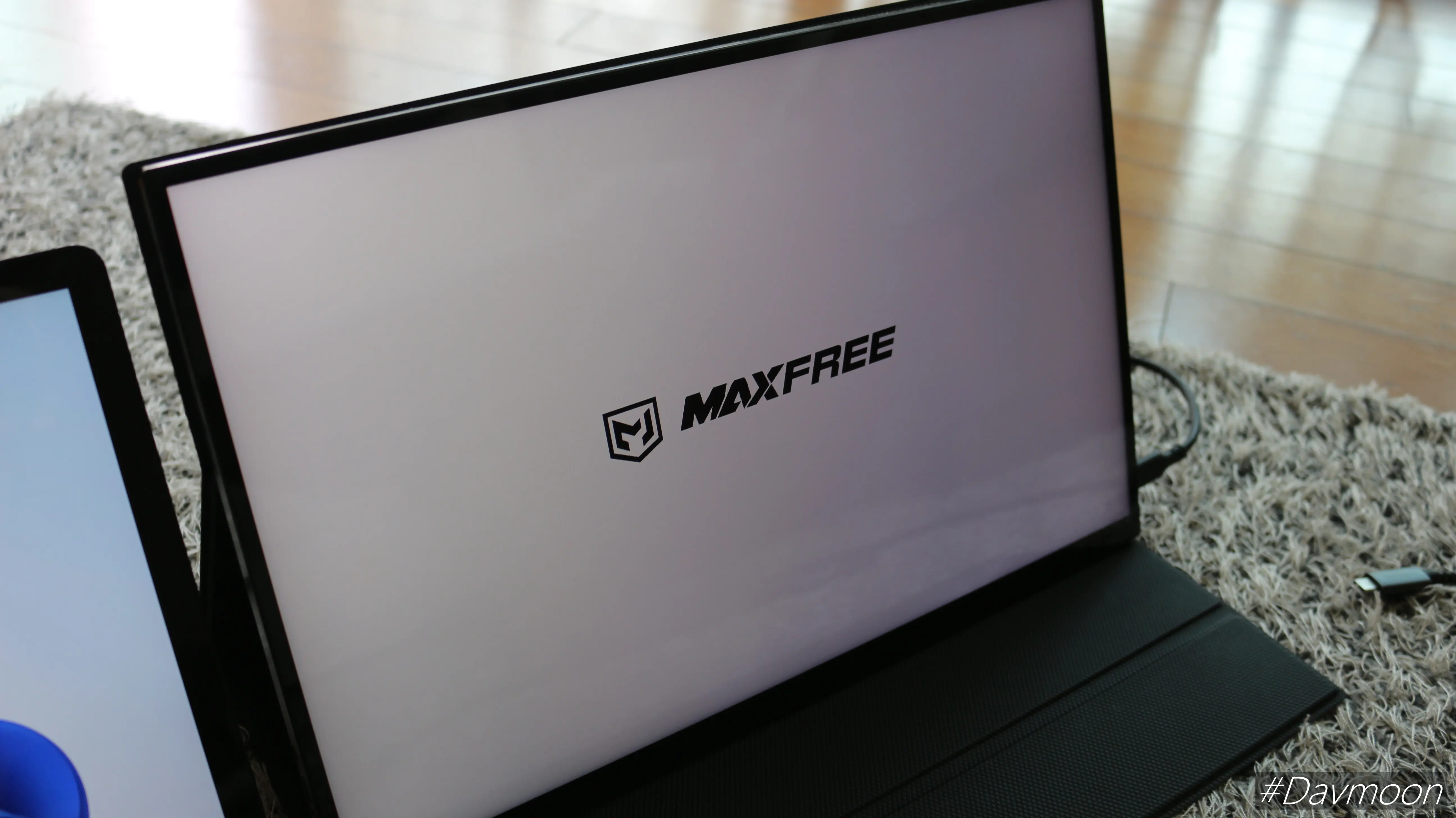 MAXFREE M16 MAX PRO 시작 화면