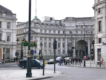 영국 런던 11월 날씨와 옷차림 안내_3