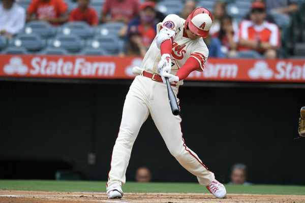 오타니 쇼헤이 홈런 2개치고도 패전 (8월4일 에인절스-애슬레틱스 경기결과)