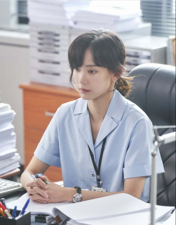 신현빈 고민중
