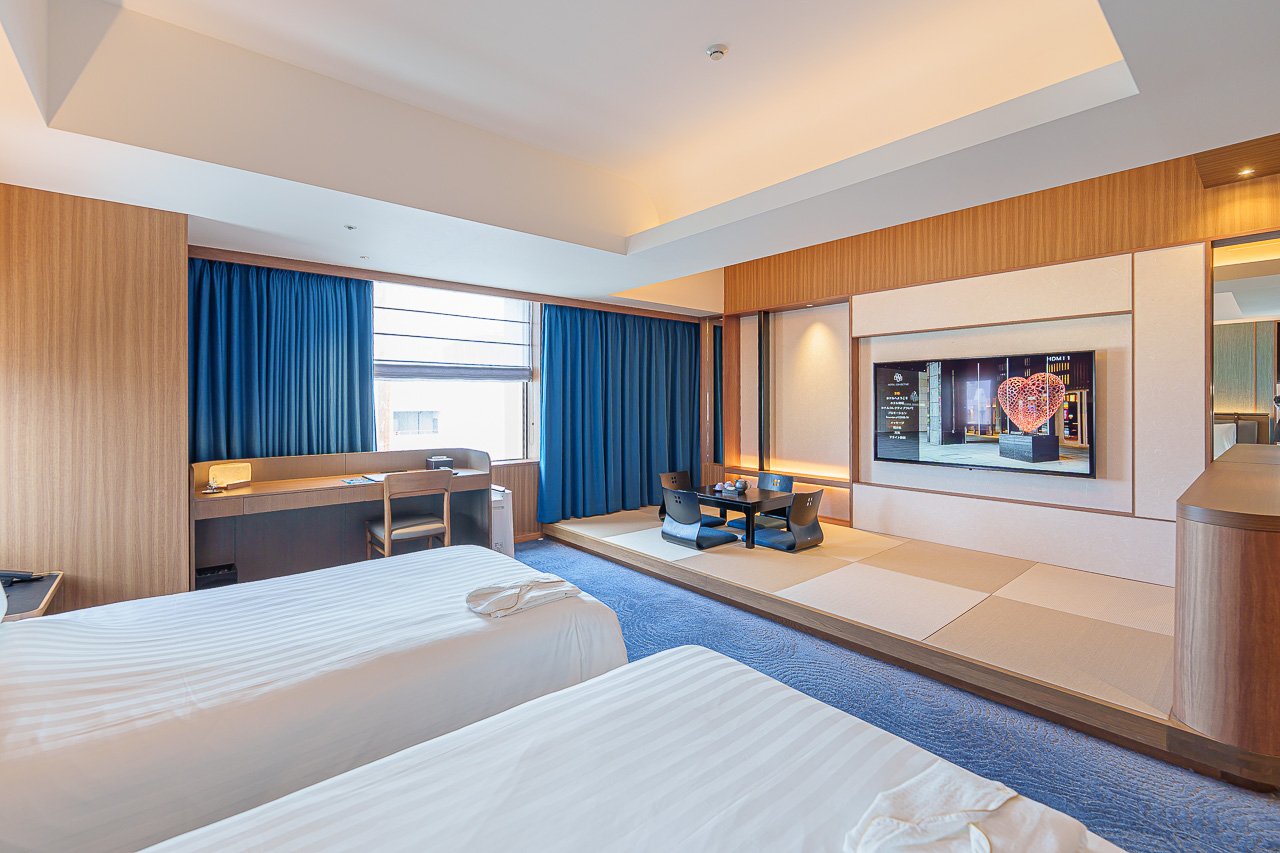 Hotel Collective, Naha: A Connecting-Room Stay on Kokusai Street — original photograph 47