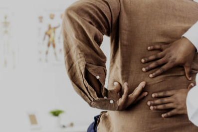 허리통증 원인 완화운동 치료방법 주사 등 총정리