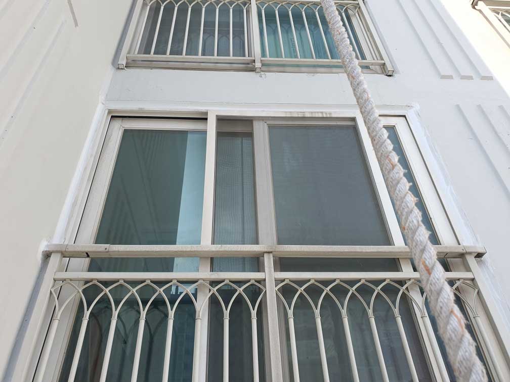 베란다실리콘공사후