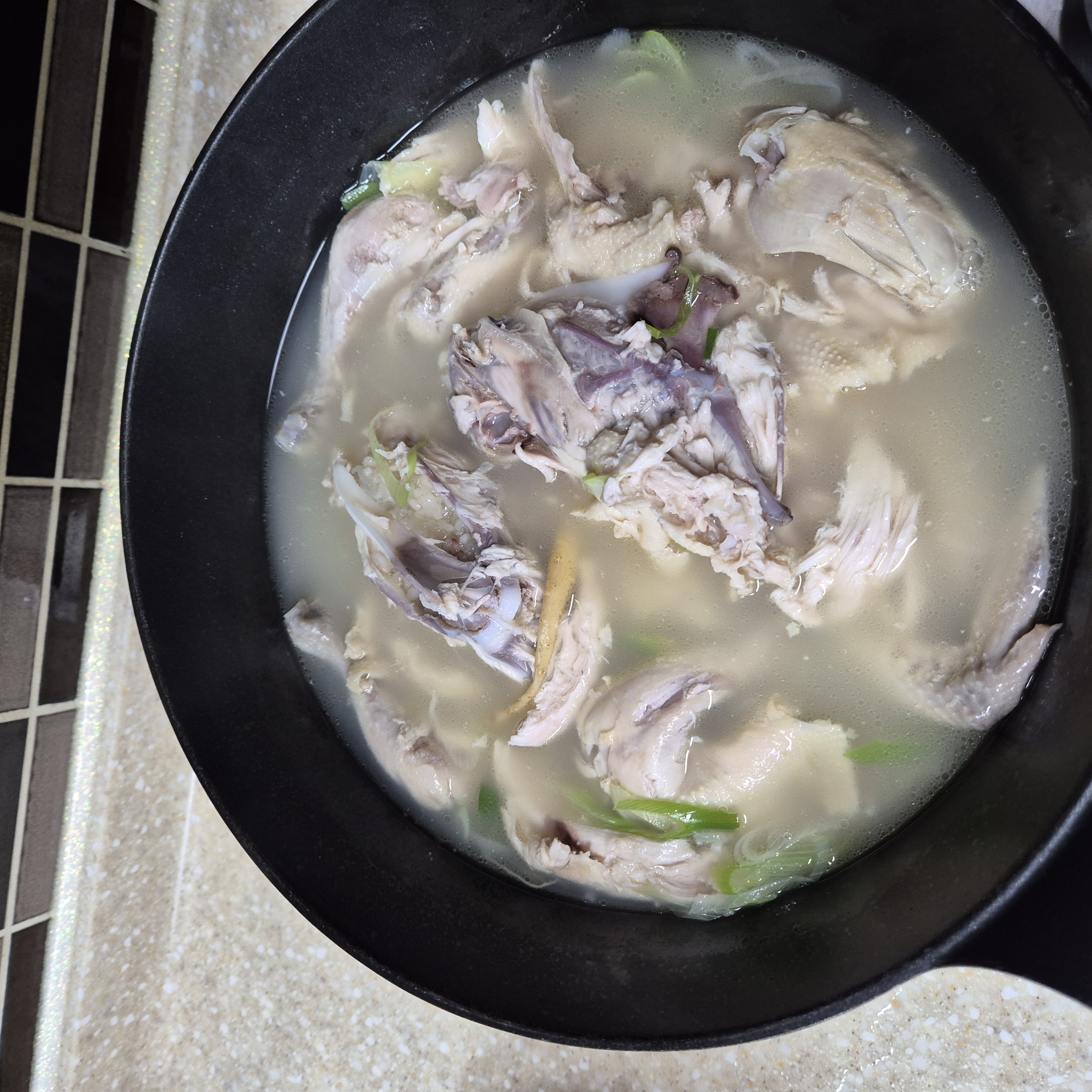 하림e닭 삼계탕 분해 완료!