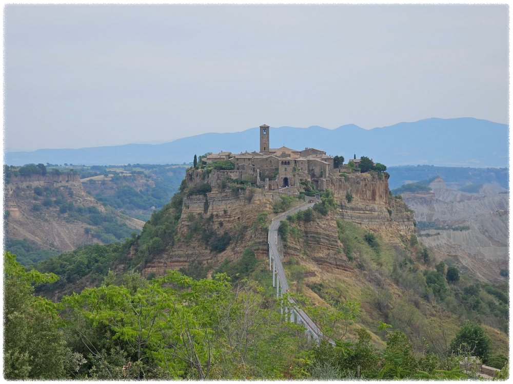 24. 9. 2 이탈리아 치비타 디 반뇨레조 외부