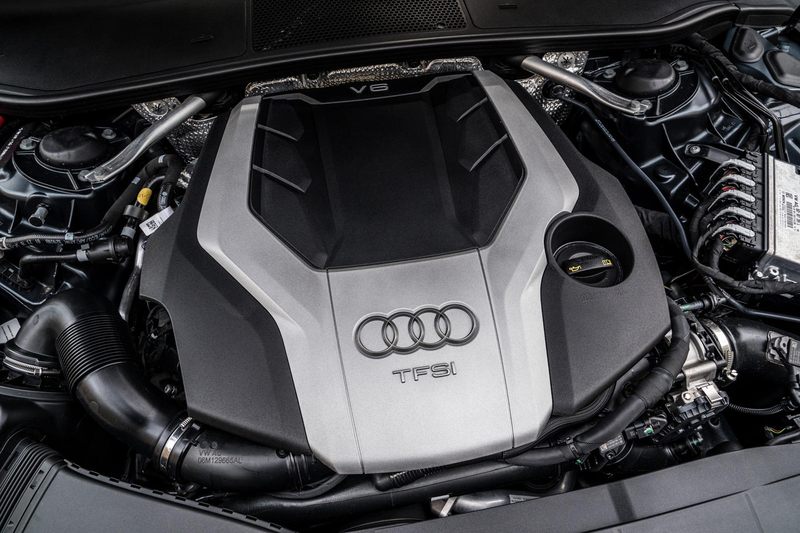 아우디 A6