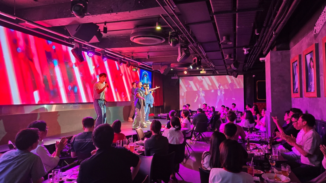 뮤지컬 무대를 가까이서 보고 들으며 힐링하는 시간을 가졌습니다.