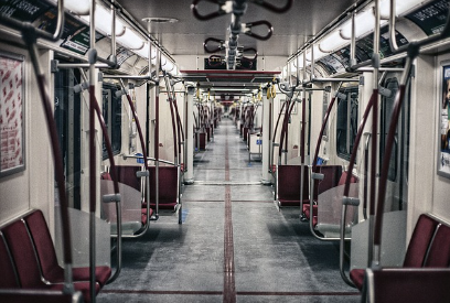 서울 지하철 노선도 크게보기와 관련된 지하철 내부 사진