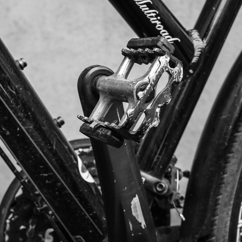 PAPAGO WEB 번역기	
영어열기/닫기 아이콘
소스/타겟 언어 바꾸기
A selection guide comparing the structure difference and driving characteristics of bicycle SPD pedal to flat pedal on an beginner basis