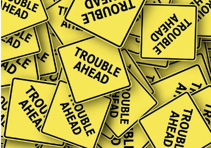 우리는 계속 걱정을 하며 에너지를 사용한다.