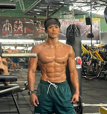 아모띠 프로필