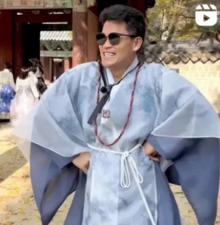 전한길-강사-사진