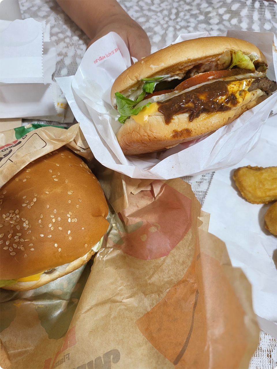 와이프랑 저랑 두개~
