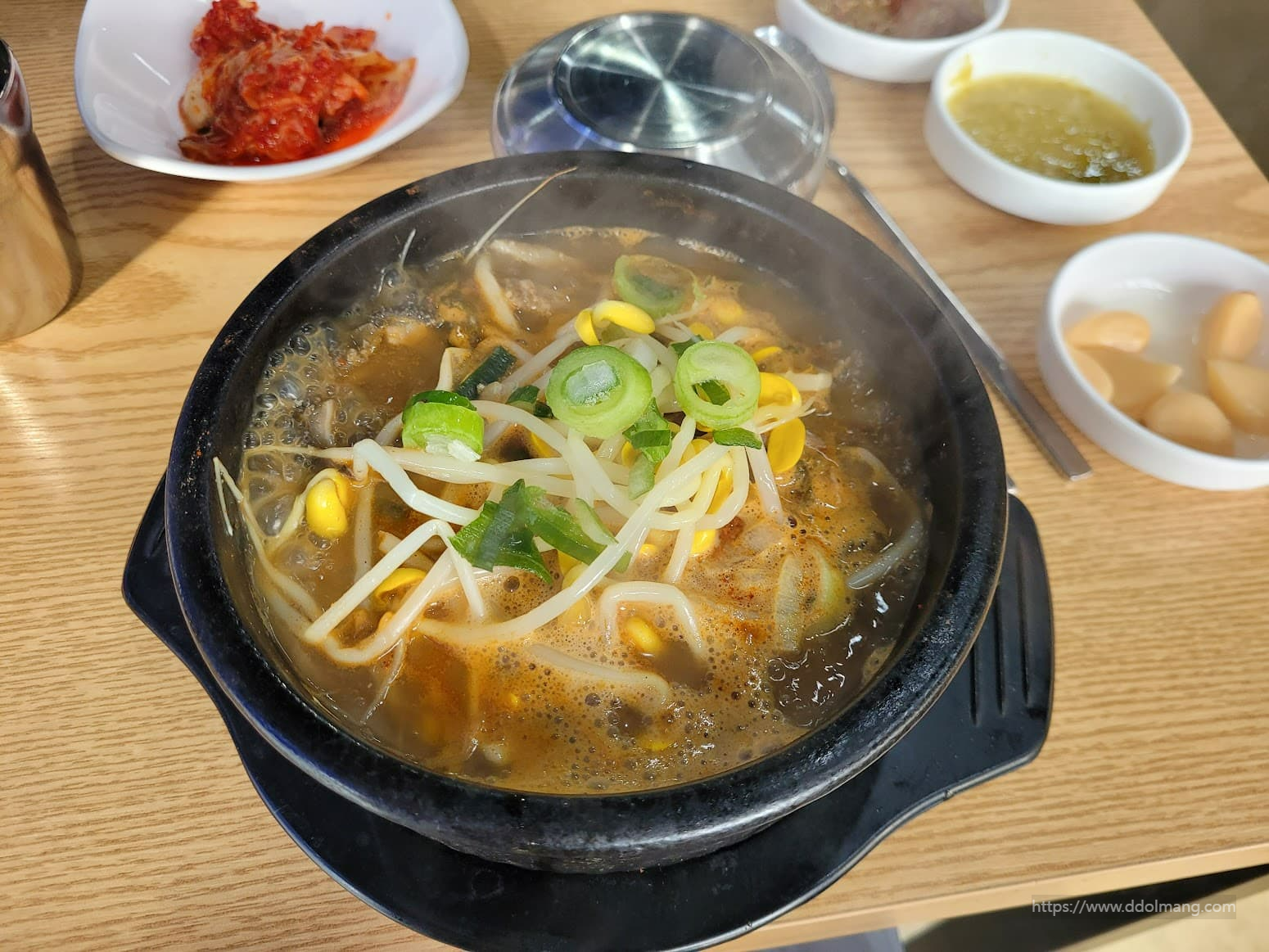 끓고 있는 해내탕