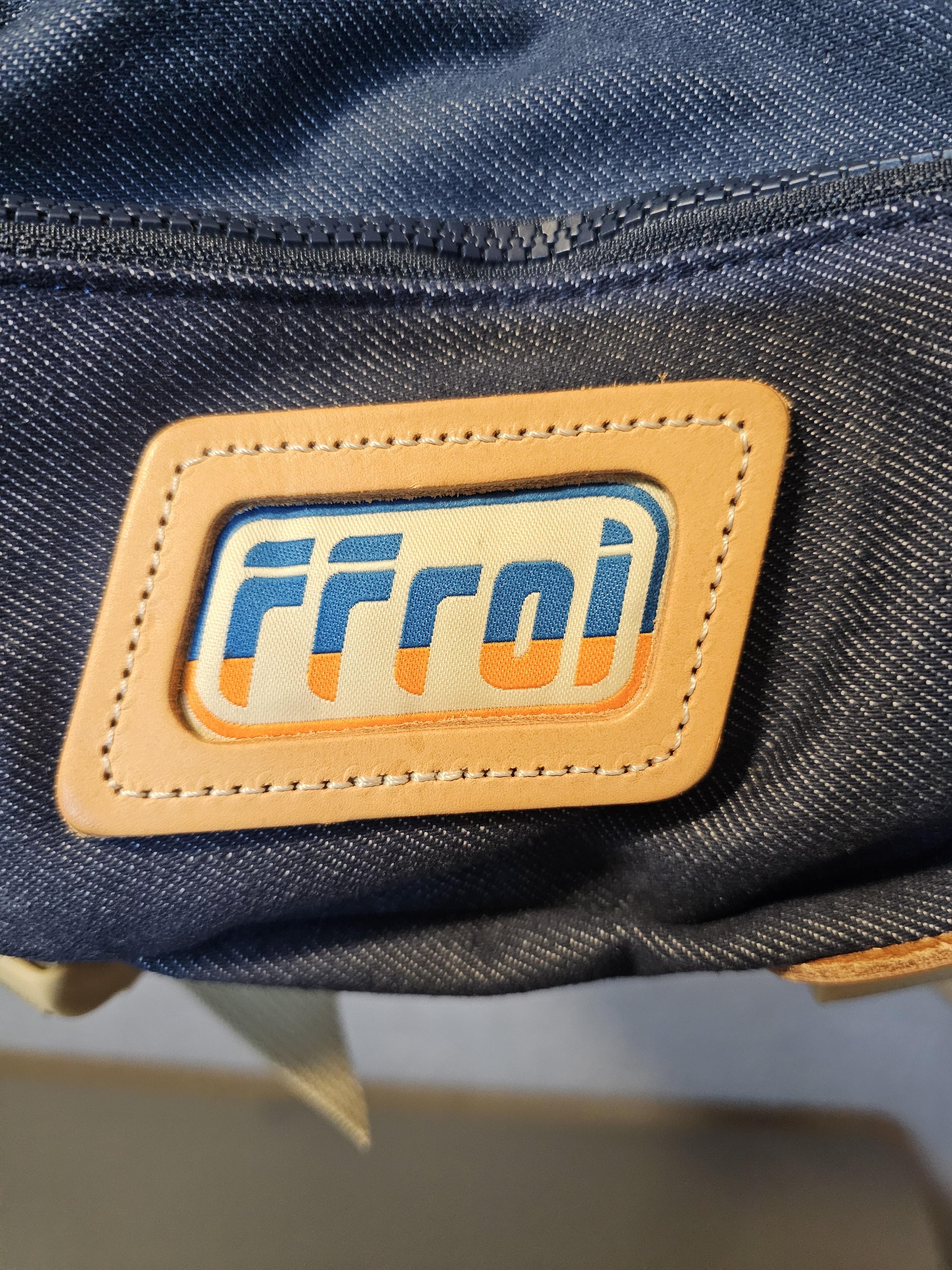 프루아 470 데님 백팩(ffroi 470 denim backpack)