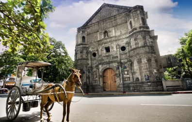 ① 인트라무로스(Intramuros) &ndash; 스페인 식민지 시대의 흔적
