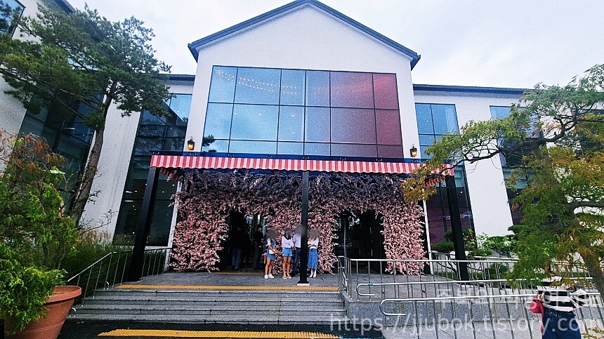 천안-구성동-카페-핀스커피-입구