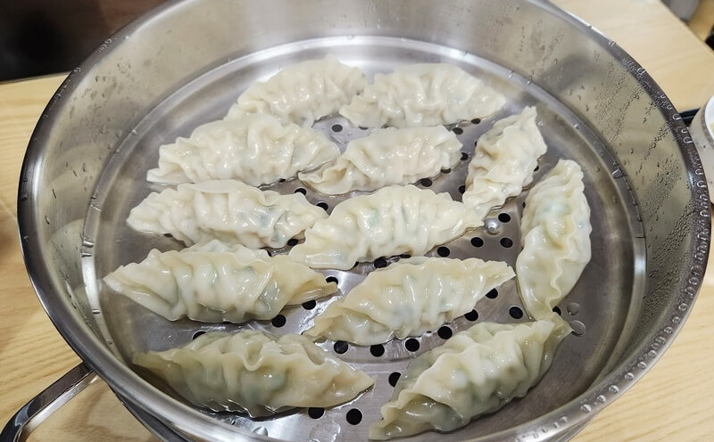 더미식육즙만두