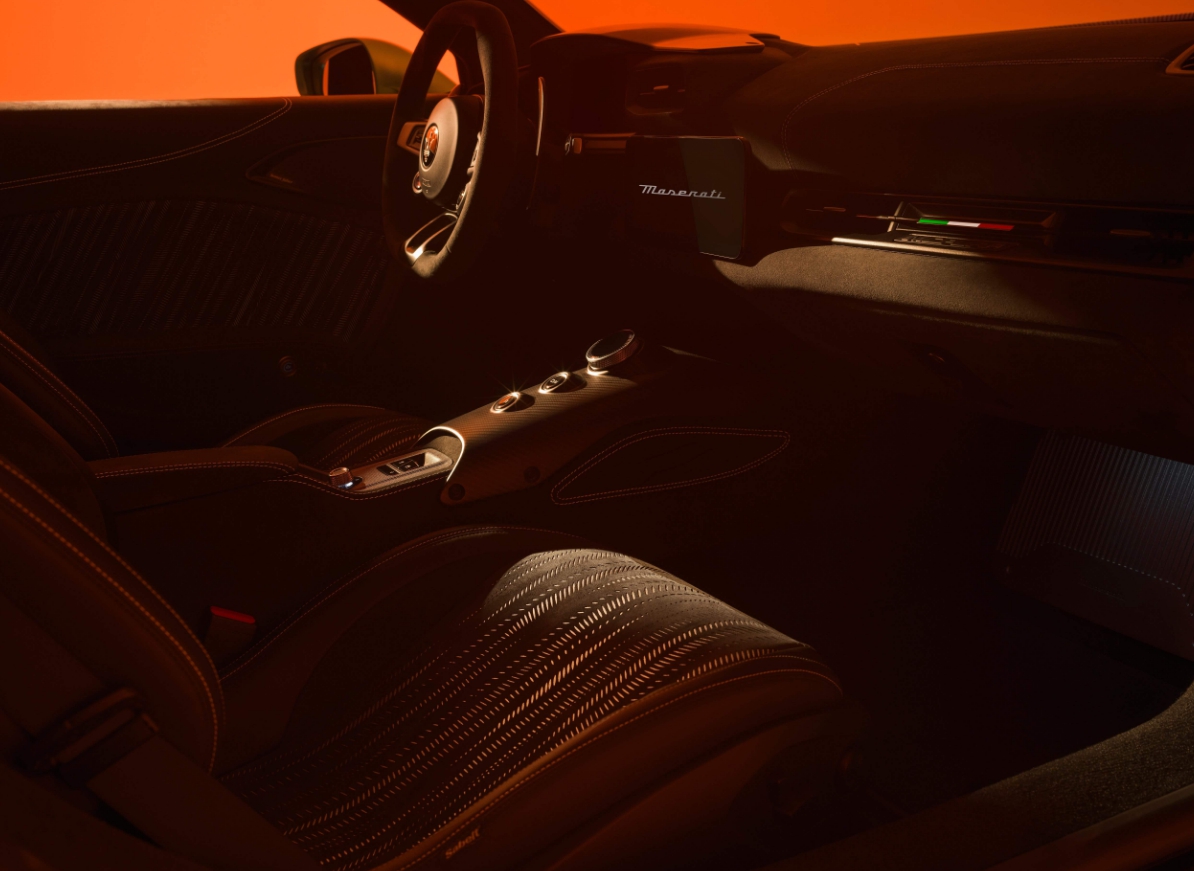 마세라티 MC푸라