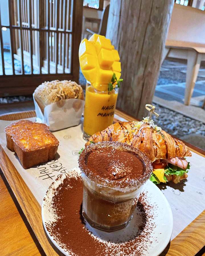 생방송오늘저녁 양평 전참시 이영자 배종옥 망고주스 앙버터 생크림 과일 크로와상 딸기 카스테라 한옥 베이커리 맛집 추천
