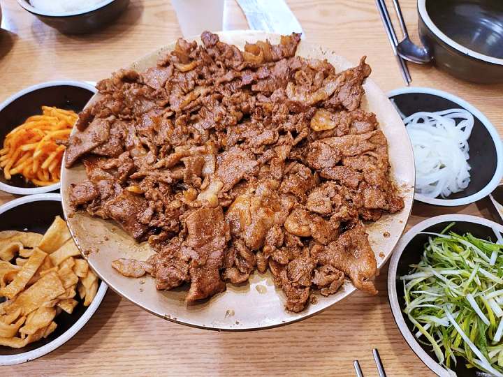 생방송오늘저녁 화성 융건릉 월 매출 1억 원 대박 난 1+1 가성비 혜자 메뉴 참숯 석쇠불고기 자가도정 쌀밥 숯불고기 불백 김치찌개 백반 맛집 추천