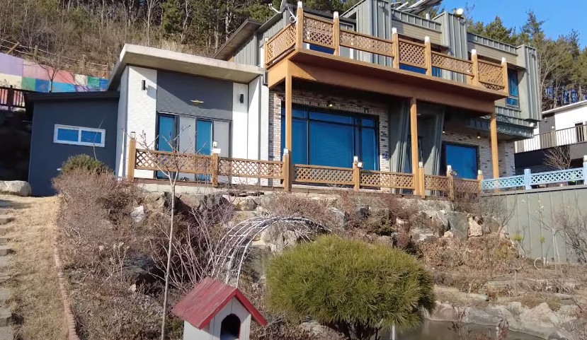 바닷가 전원주택 매매 급매물 - 경남 남해군 설천면 문항리, 남해군 이동면 초음리, 하동군 금남면 중평리, 고성군 하일면 송천리, 경북 영덕군 영해면 대진리