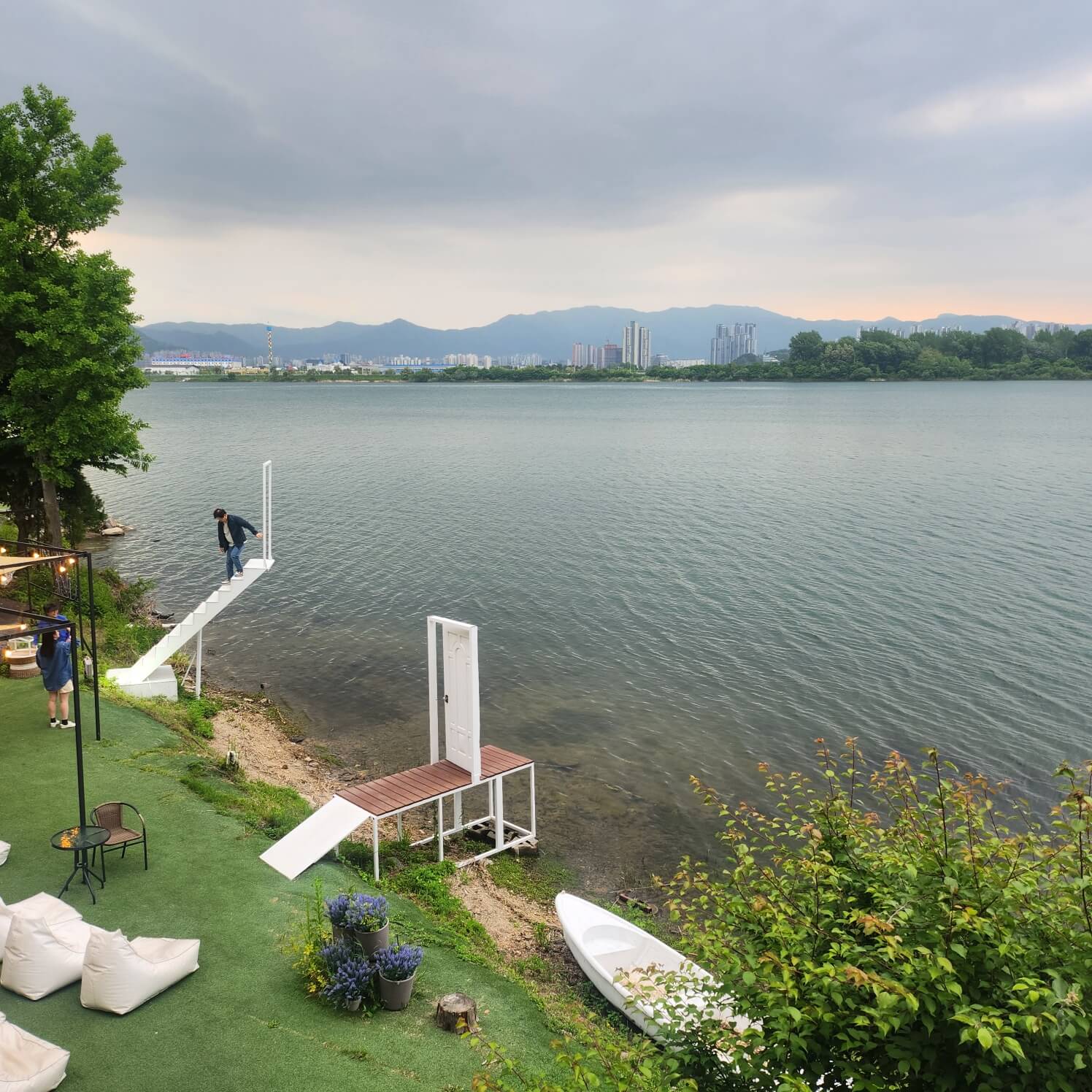 어반그린_강가좌석(2)