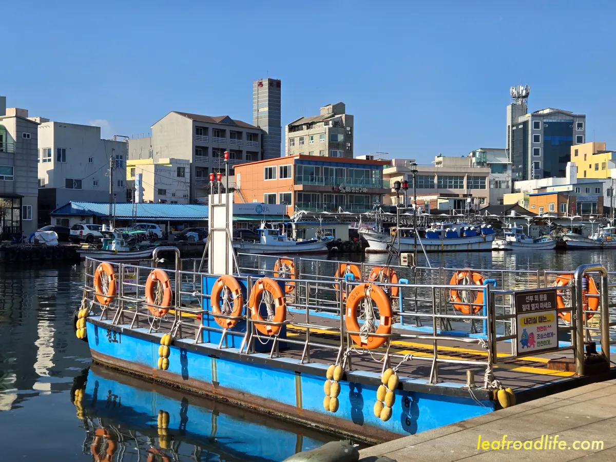 속초-갯배-선착장-배-모습