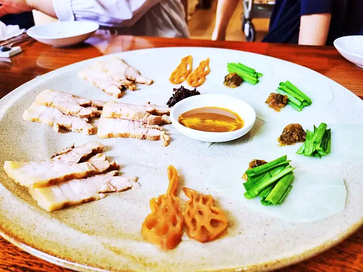 이만기 동네한바퀴 건강 발효 밥상 약선 음식 친정엄마의 마음 40첩 반상 한정식 이천 맛집 소개