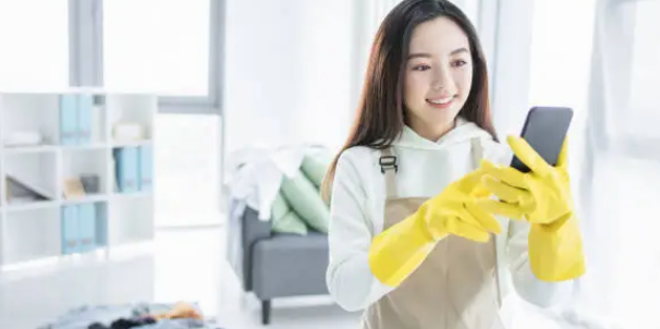 AI를 활용한 집안일 자동화 ❘ 세탁·청소·정리 루틴을 스마트하게 관리하는 방법