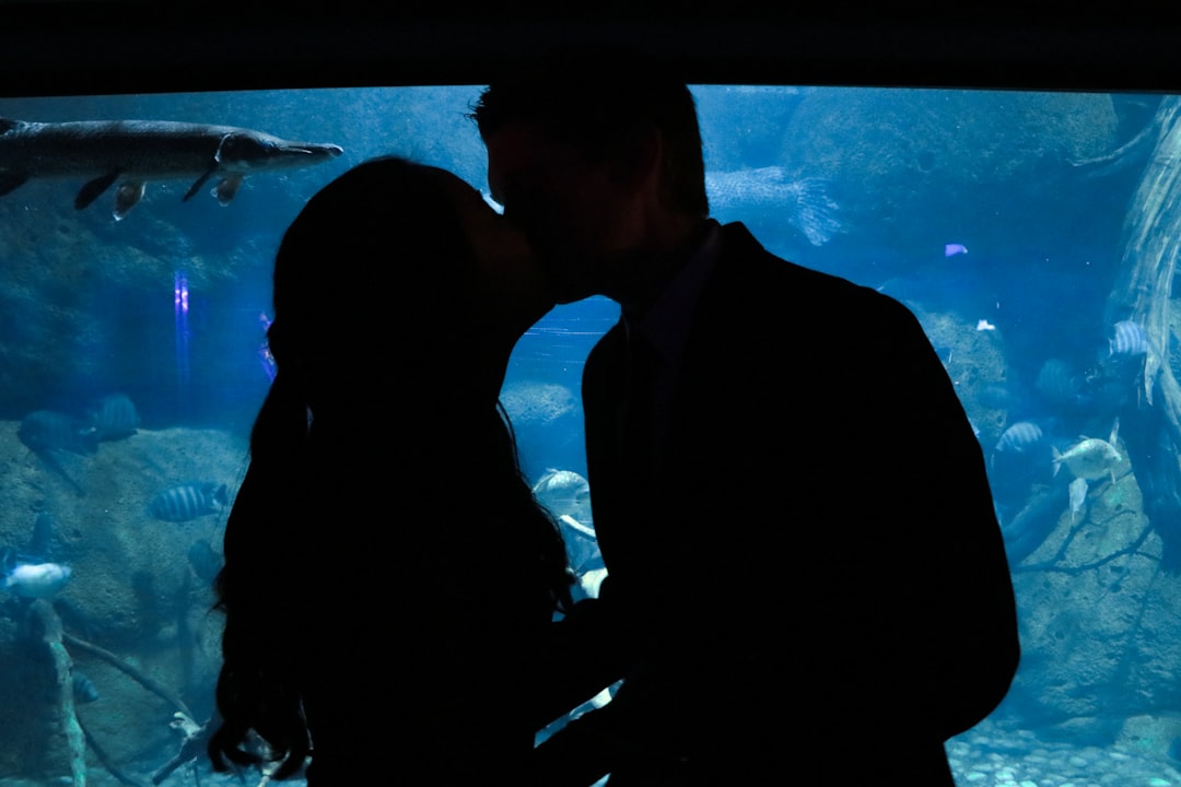 Kiss