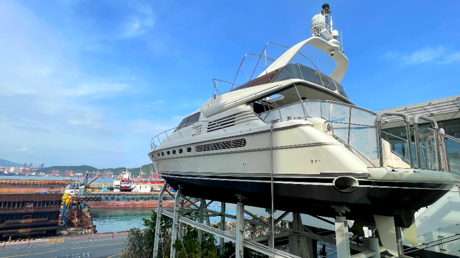 피아크 보트전시