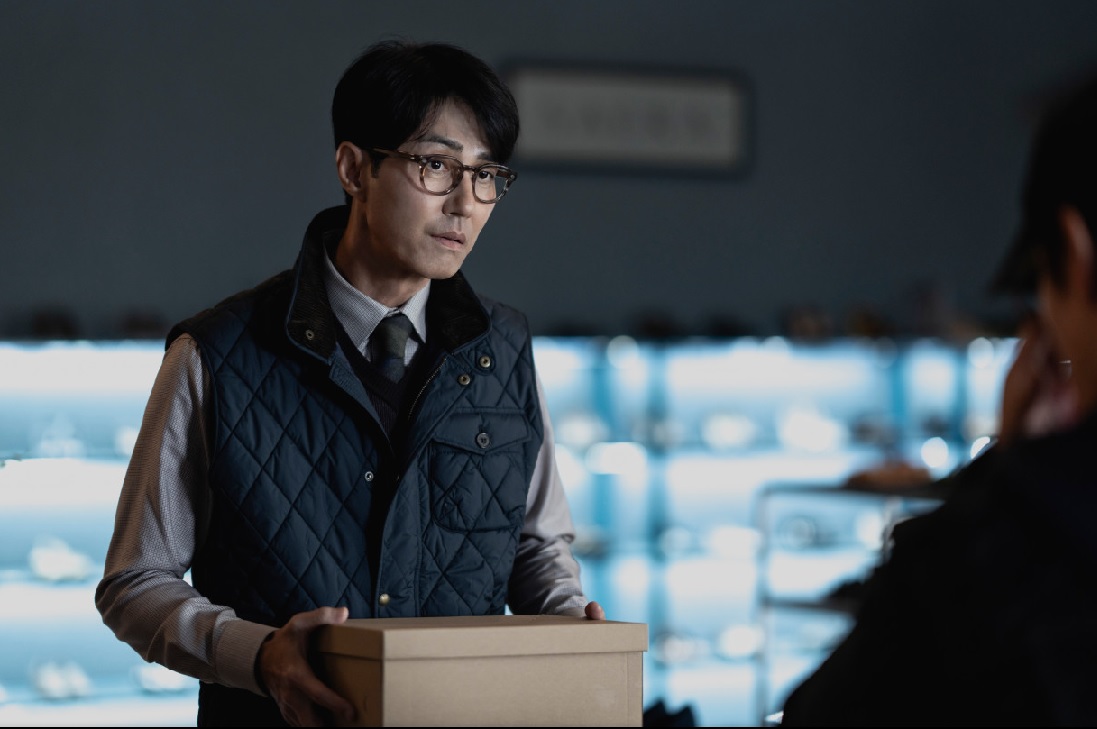 베니스 진출한 박찬욱 감독 신작 어쩔수가없다