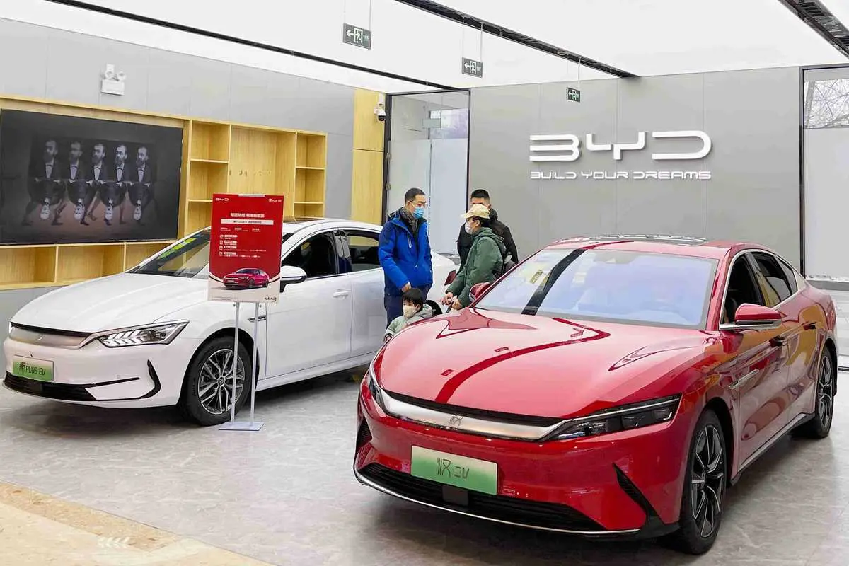 BYD 전기차 시리즈 특징 제원 가격 완벽 정리 한 탕 송 친 실구매가 모의견적 연비 전기차 지원금 실내 디자인 인테리어 총정리